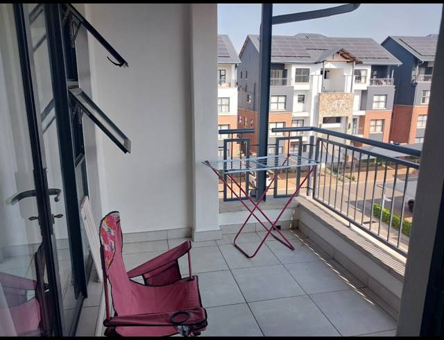 1 BEDROOM APARTMENT TO LET IN WILLOW PARK MANOR